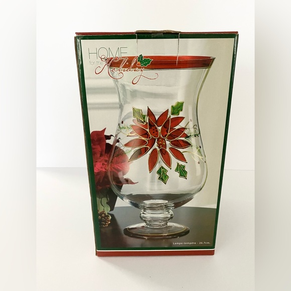 Home for the Holiday Poinsettia Christmas Hurricane Lampe Tempête Candle Holder - Picture 8 of 13